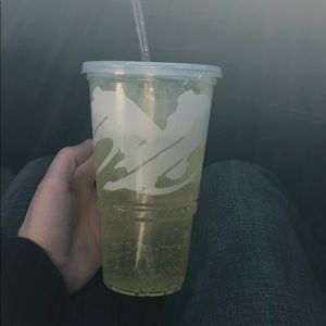 Meet your Posher, Faith